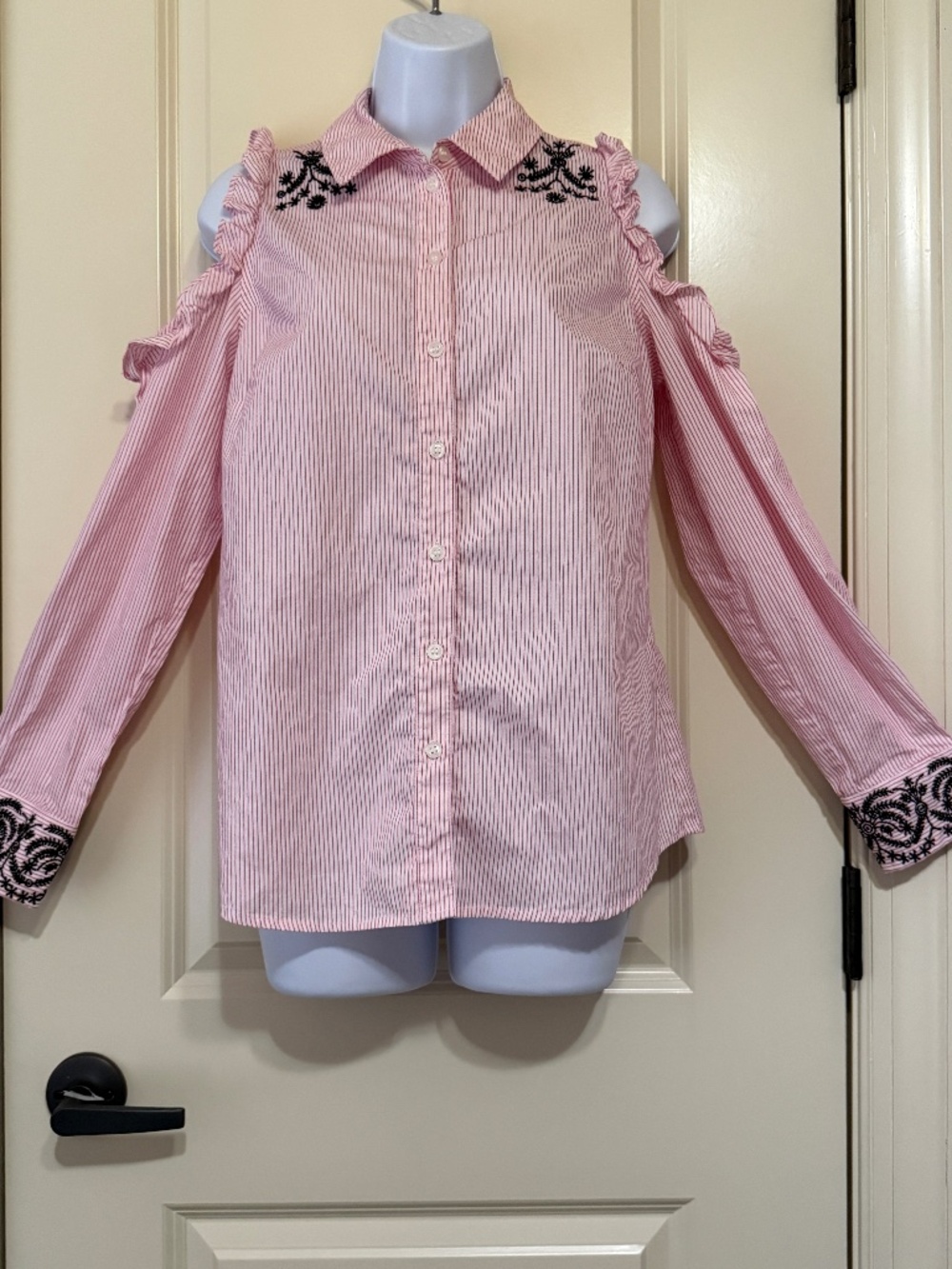 Nanette Lepore Cold Shoulder Top size Medium